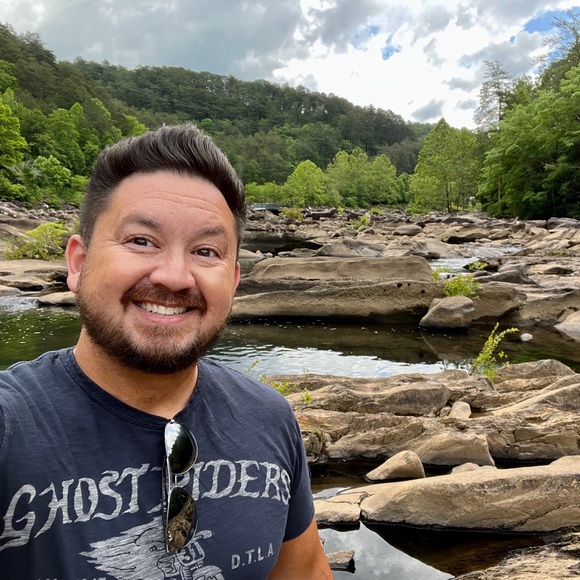 Meet your Posher, Mark - Picture 3 of 7